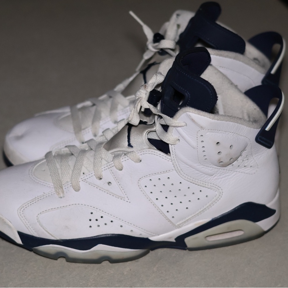 Jordan Sneakers White and Navy